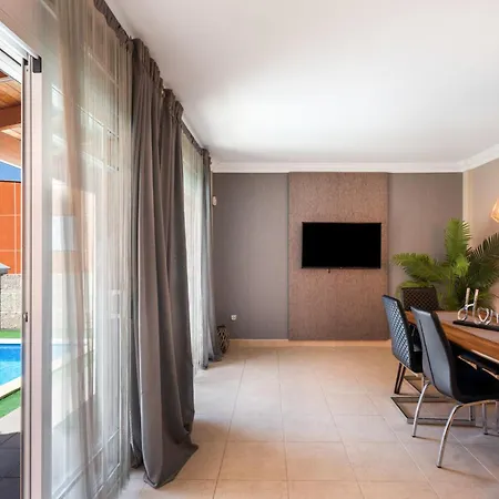Villa N6 *